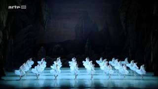 La Bayadère  Le Royaume des Ombres  1ère partie [upl. by Shaina275]